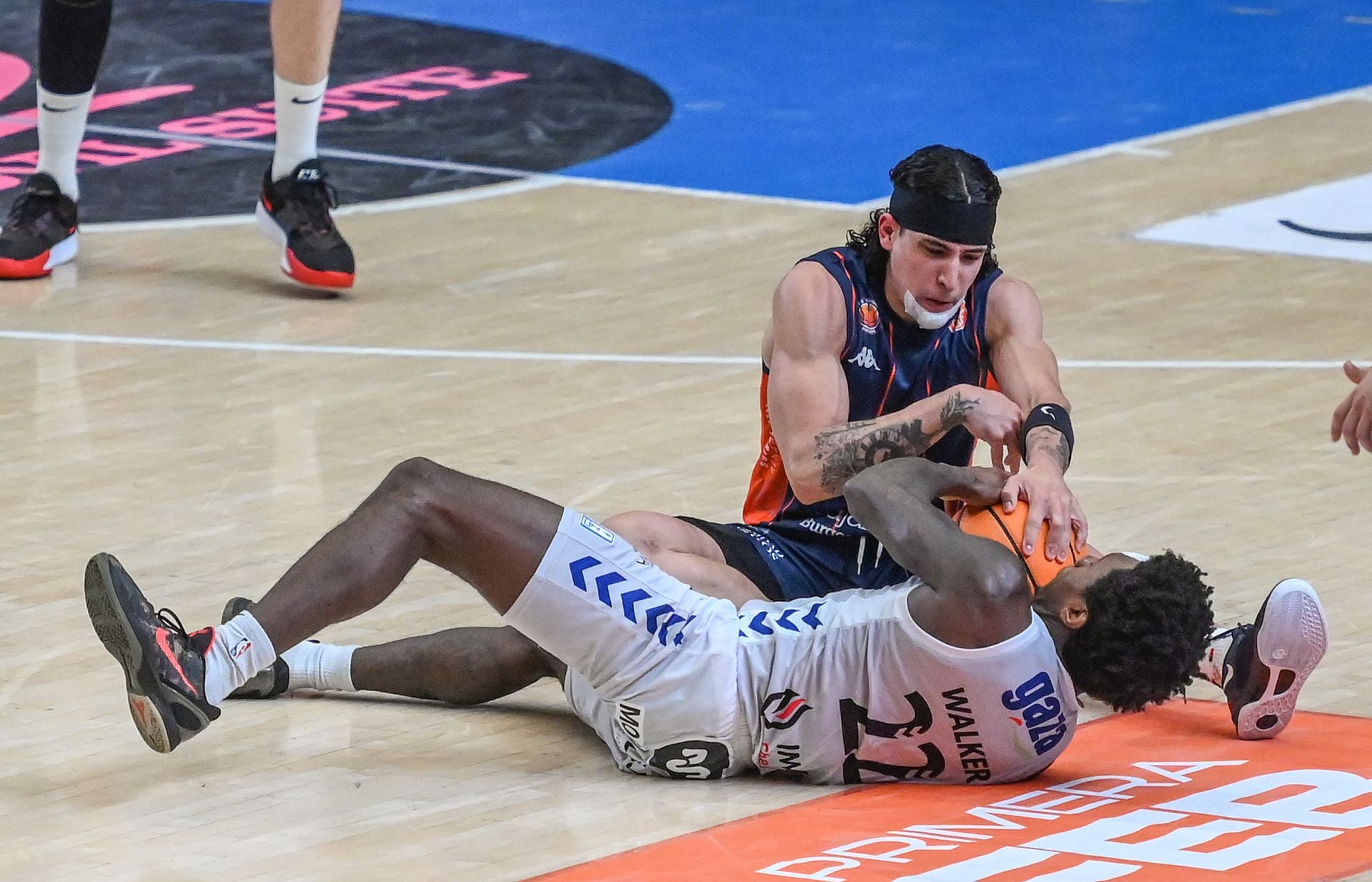 El partido entre Tizona y Zamora, en imágenes