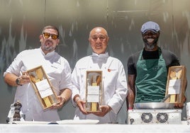 Dani García, Nobu Matsuhisa e Izu Ani, este lunes, tras el showcooking.