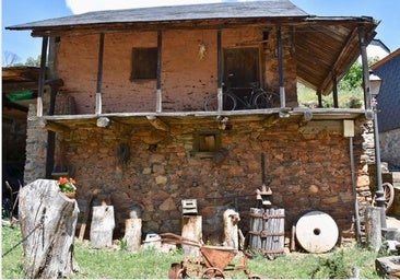 La revista Viajar descubre el «oasis mágico» del Bierzo «donde todo el mundo quisiera vivir»