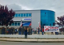 Protesta de los trabajadores de Teleperformance en Ponferrada en una imagen de archivo.