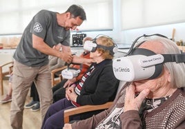 Los residentes de Cordia utilizaron las gafas de realidad virtual del proyecto.