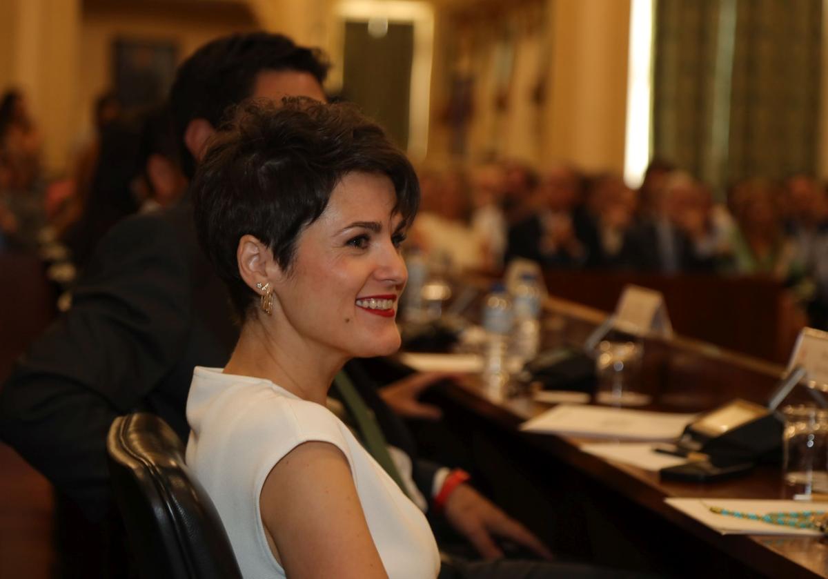 Toma de posesión de Raquel del Puerto como presidenta de la Diputación de Badajoz, en imágenes