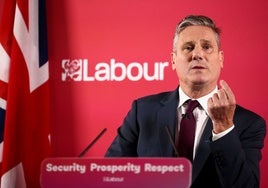 Starmer combate en varios frentes