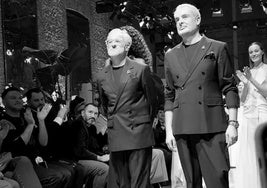 Theo Garrido y Juan A. del Río, tras el desfile en Madrid.