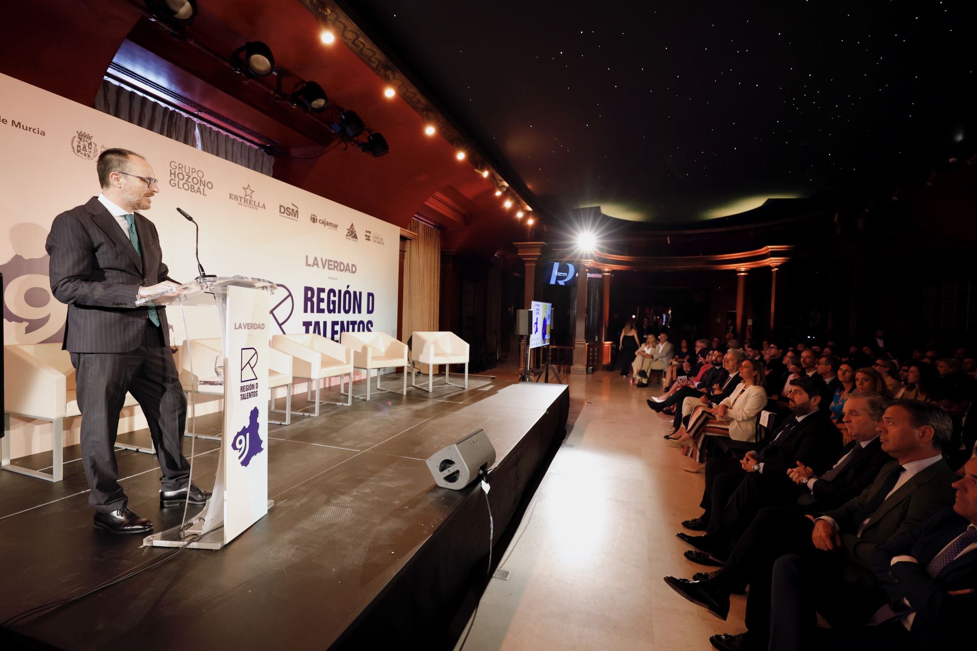 Las imágenes de la presentación de Región de Talentos en el Teatro Real de Madrid