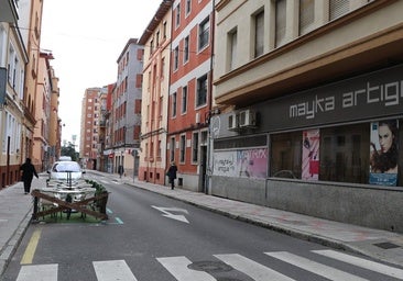 Una calle en el barrio de San Claudio con mucha historia