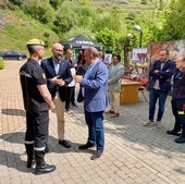 Visita de representantes políticos y de la UME.