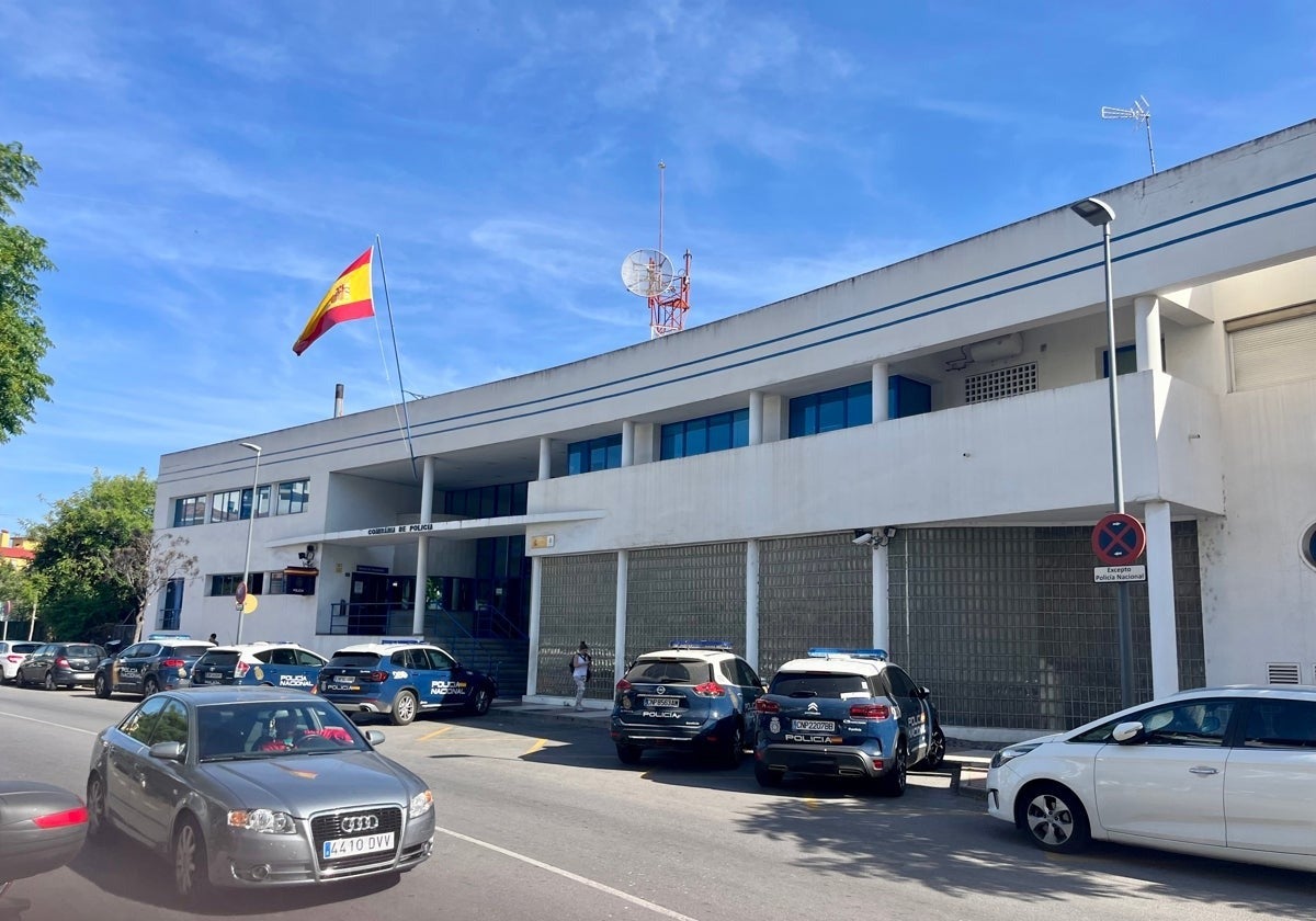 Man stabs his neighbour in broad daylight in Marbella for allegedly harassing his wife on a daily basis